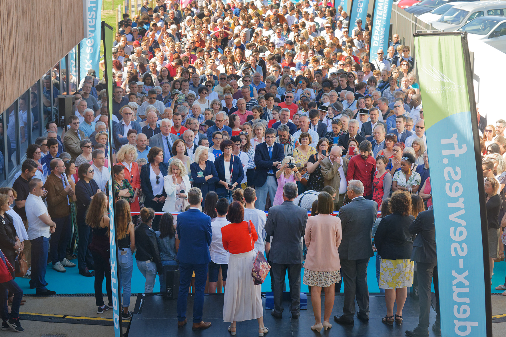 Environ 1500 personnes sont venues découvrir le nouveau collège lors de l'inauguration.