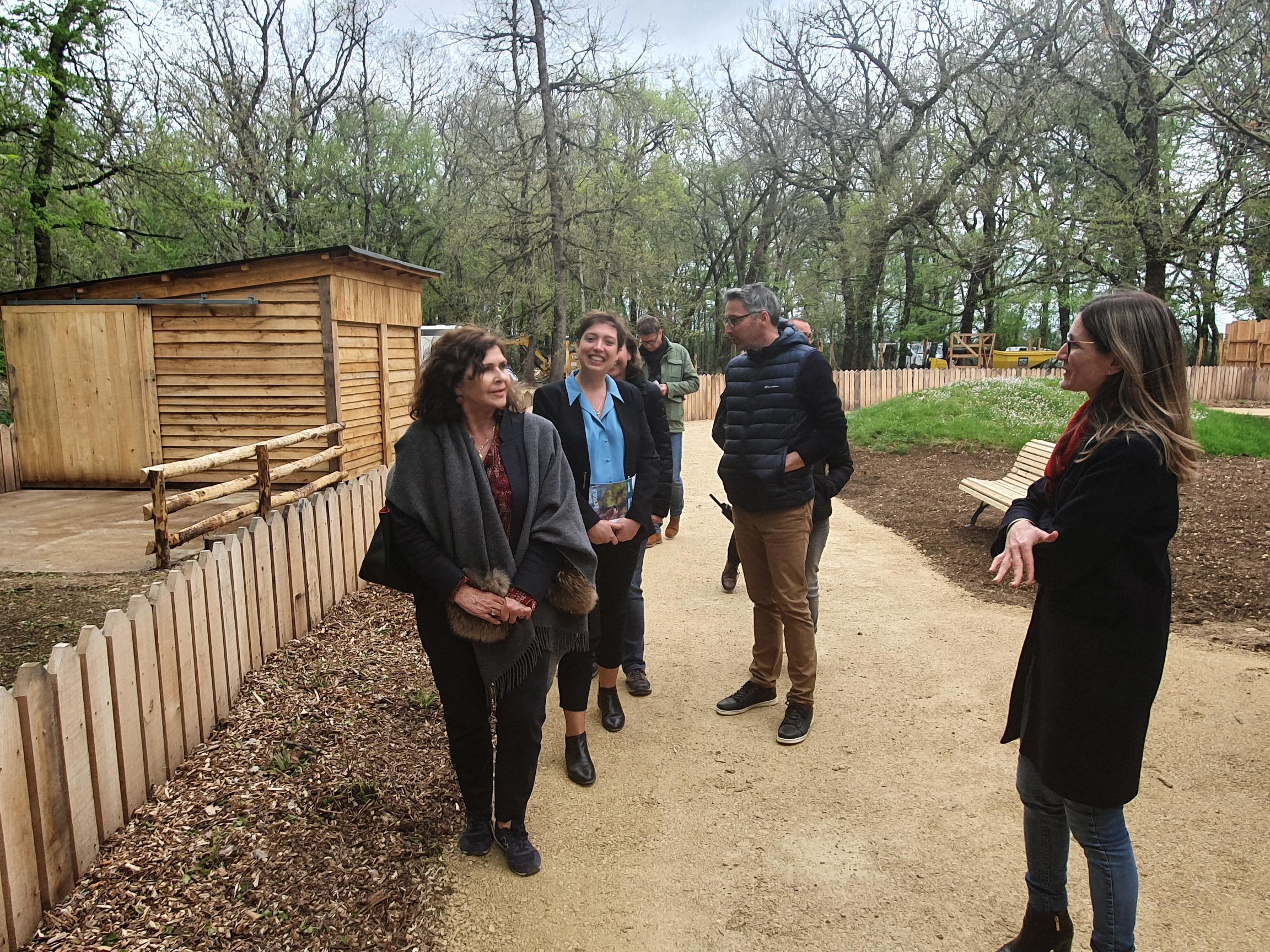 Présentation de la mini-ferme à Zoodyssée.