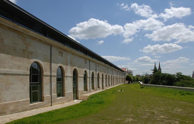 département des deux-sèvres caserne duguesclin 