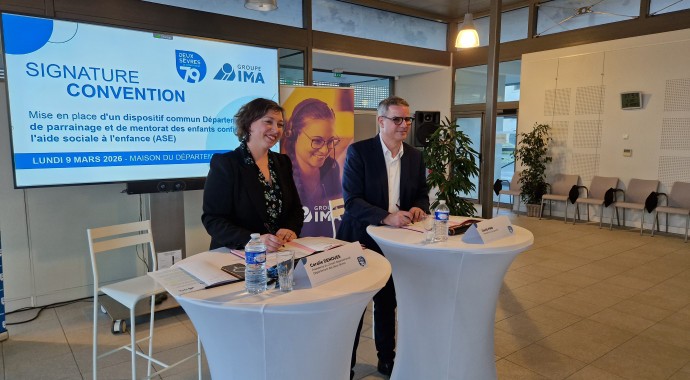 Signature de la convention entre le Département et le Groupe IMA 