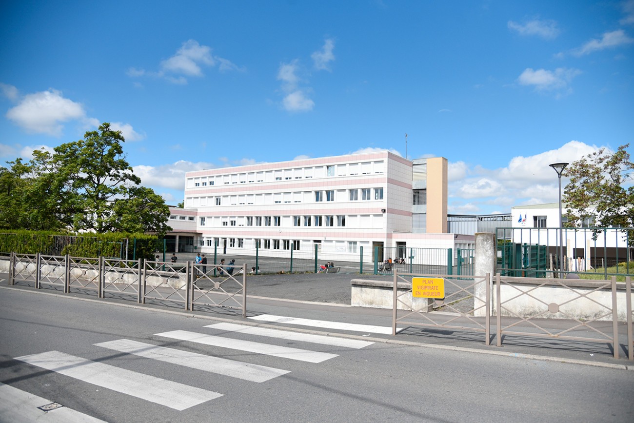 Site Du Collège Philippe De Commynes Niort