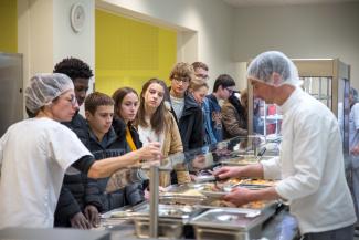 Inauguration restaurant collège saint maixent 3