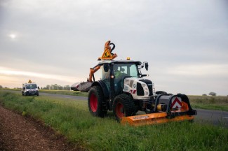 fauchage des routes départementales