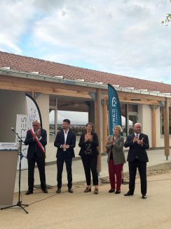Inauguration du groupe scolaire Victor-Hugo à Aiffres