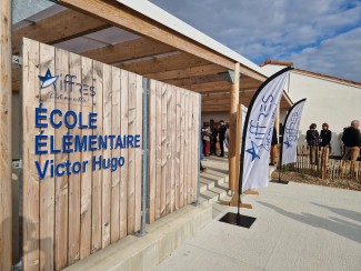 Inauguration du groupe scolaire Victor-Hugo à Aiffres