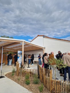 Inauguration du groupe scolaire Victor-Hugo à Aiffres