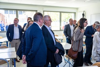 Inauguration du nouveau restaurant scolaire du collège Gérard-Philipe à Niort